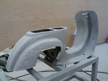 Restauro Persiane Poggibonsi Sabbiatura metallica su carrozzeria vespa